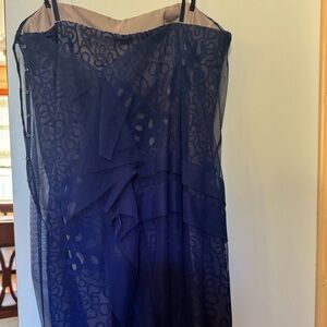 Bcbg runway sleeveless cocktail dress 👗 with chiffon embroidery. Worn once.